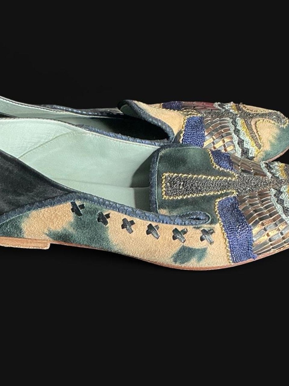 Meher Kelalia Handcrafted Embroidered Green & Tan Women’s Slip-On Loafers - Picture 4 of 6